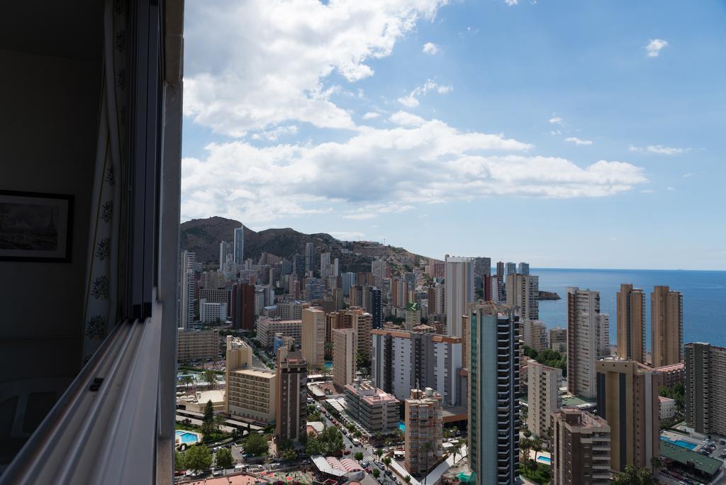 Gemelos 20 Benidorm Luaran gambar