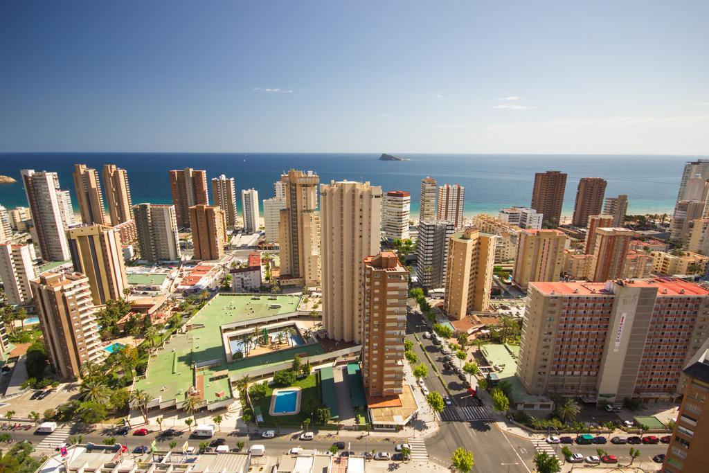 Gemelos 20 Benidorm Luaran gambar